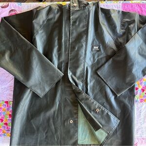 HELLY HANSEN MANDAL FOUL WEATHER JACKET AND BIB SET